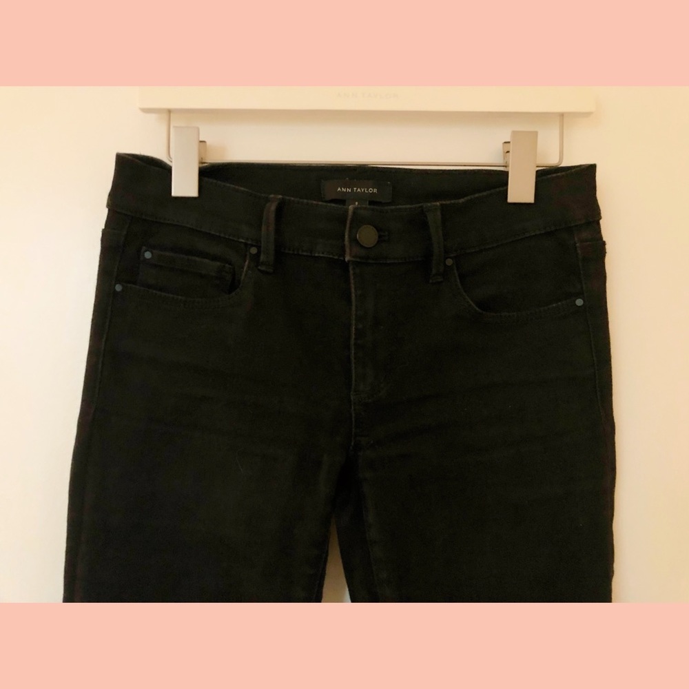 Ann Taylor Black Mid Rise Skinny Jeans